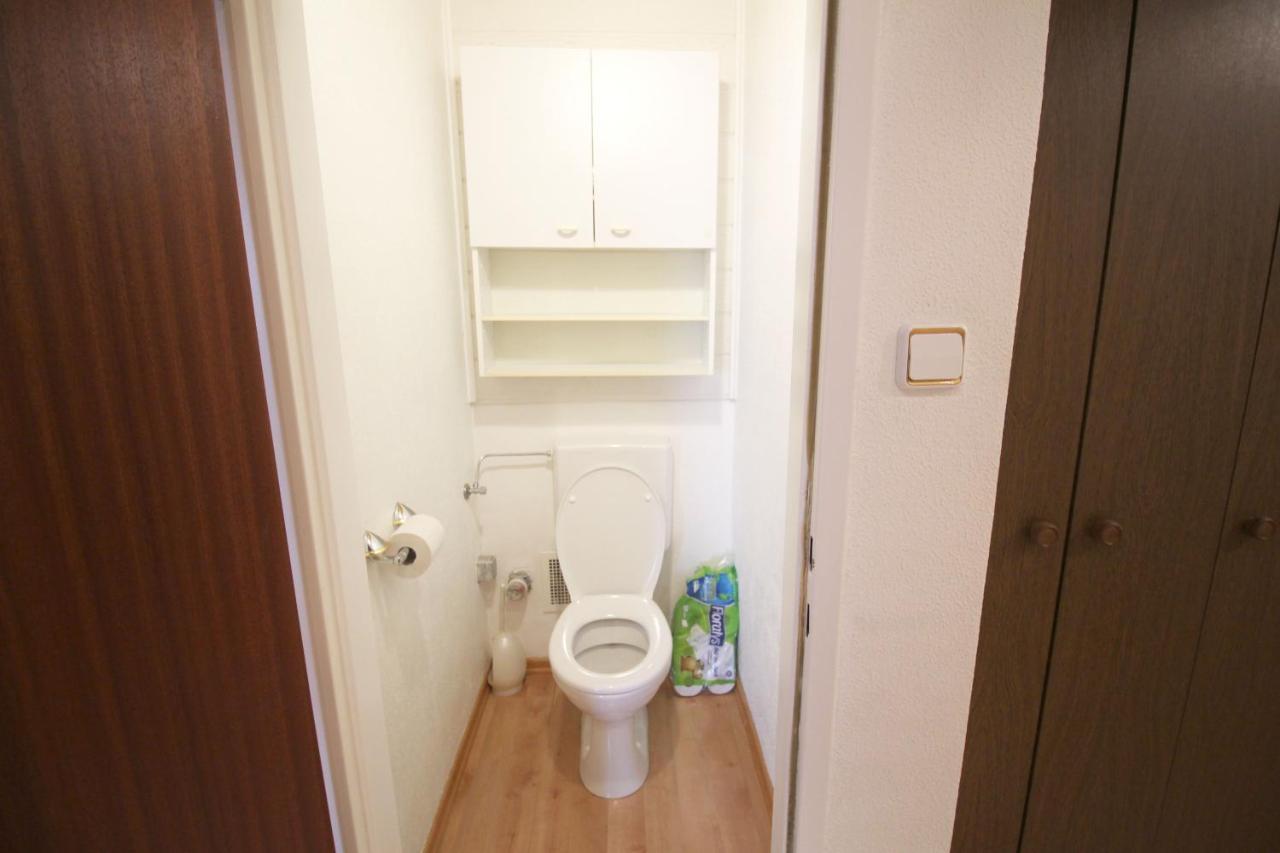 Geraeumige Ferienwohnung Im Zentrum Санкт Пьолтен Екстериор снимка